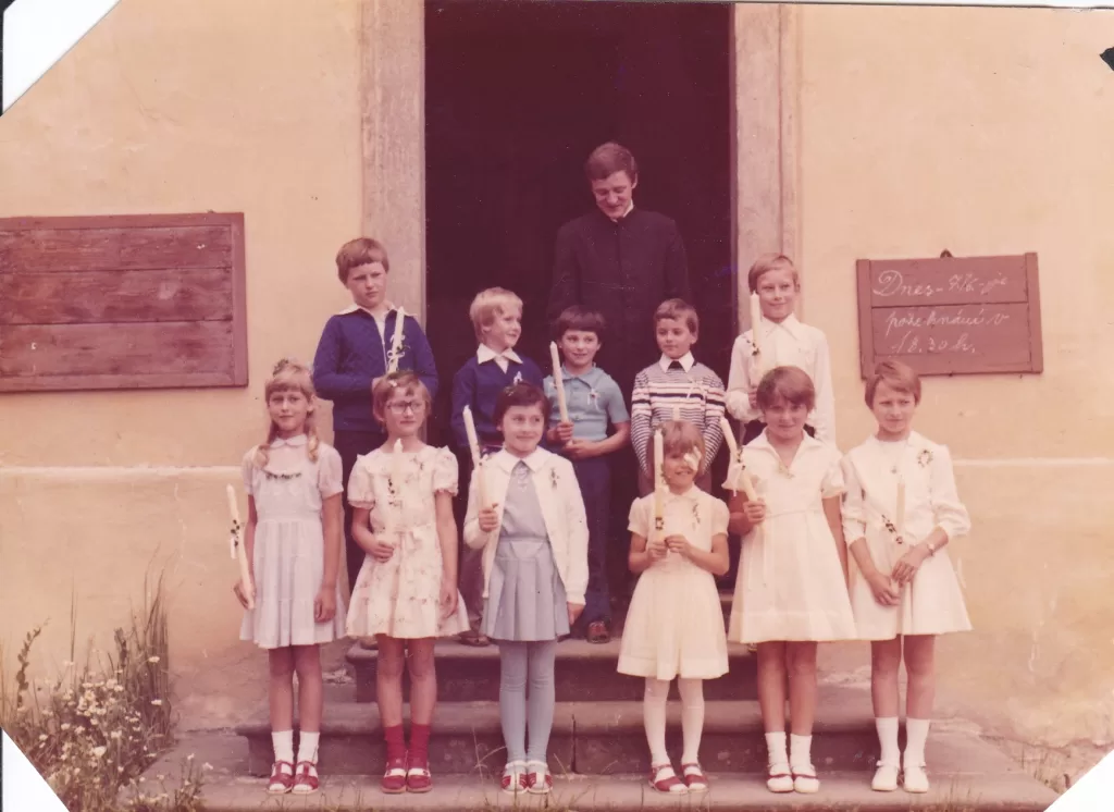 P. Stanislav Hylena První sv. přijímání 7. června 1981 Hrochův Týnec